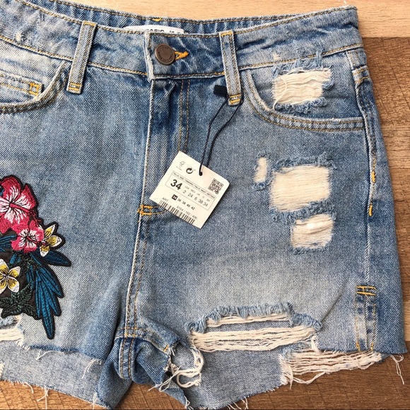 ZARA Distressed Patchwork Denim Shorts - Picture 6 of 9